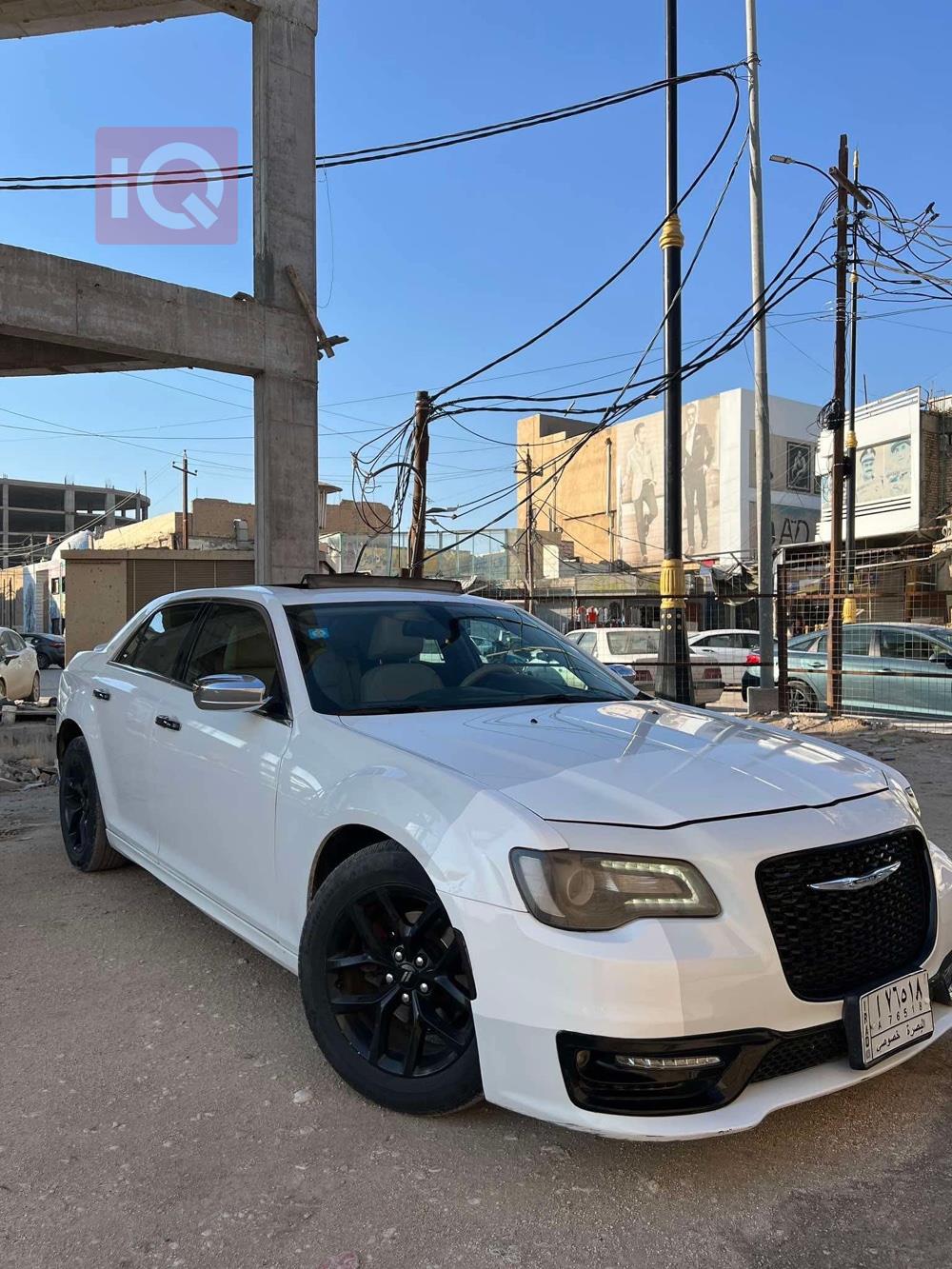 كرايسلر 300